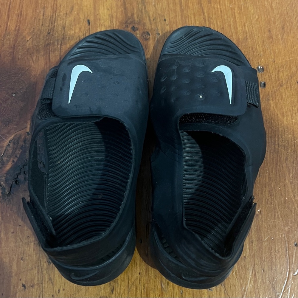 Boys Nike black sandals size 11C